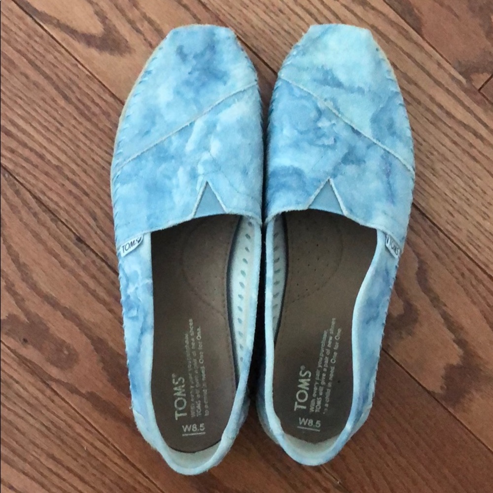 Unique limited edition Tie dye suede Toms
